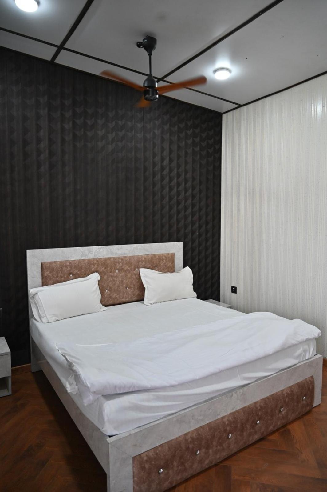 4 Seasons Resort By Jain Residency Sohna Ngoại thất bức ảnh