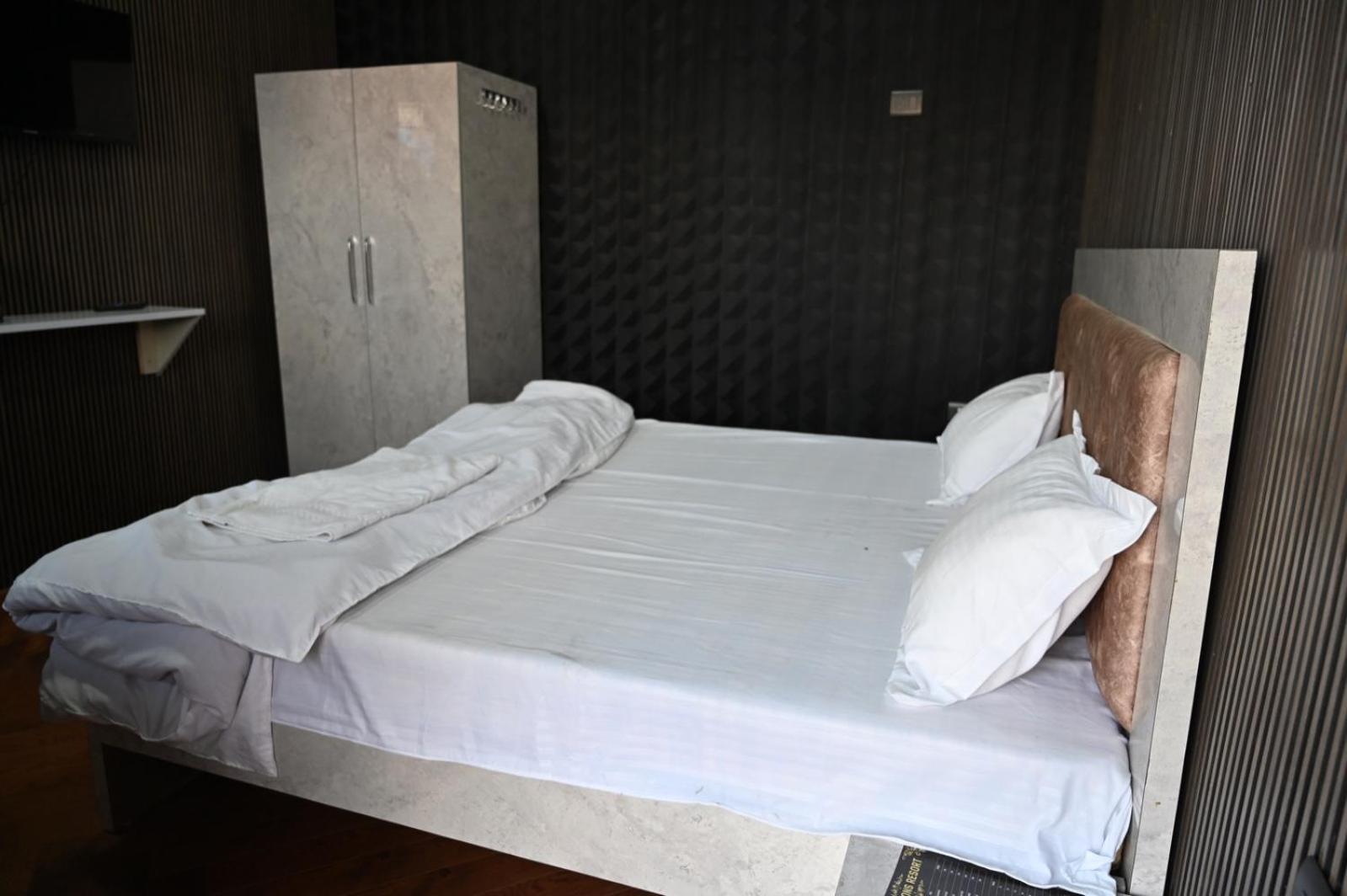 4 Seasons Resort By Jain Residency Sohna Ngoại thất bức ảnh
